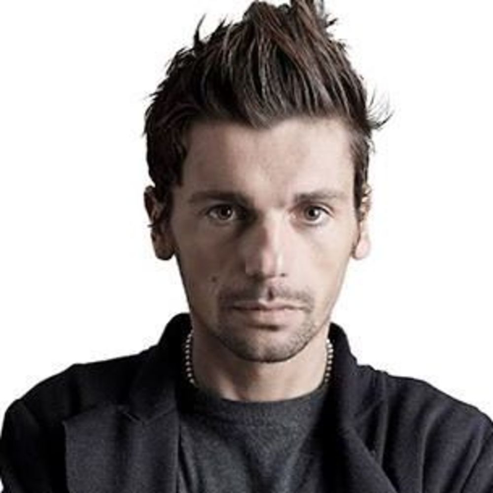 Meet your Posher, Daniele